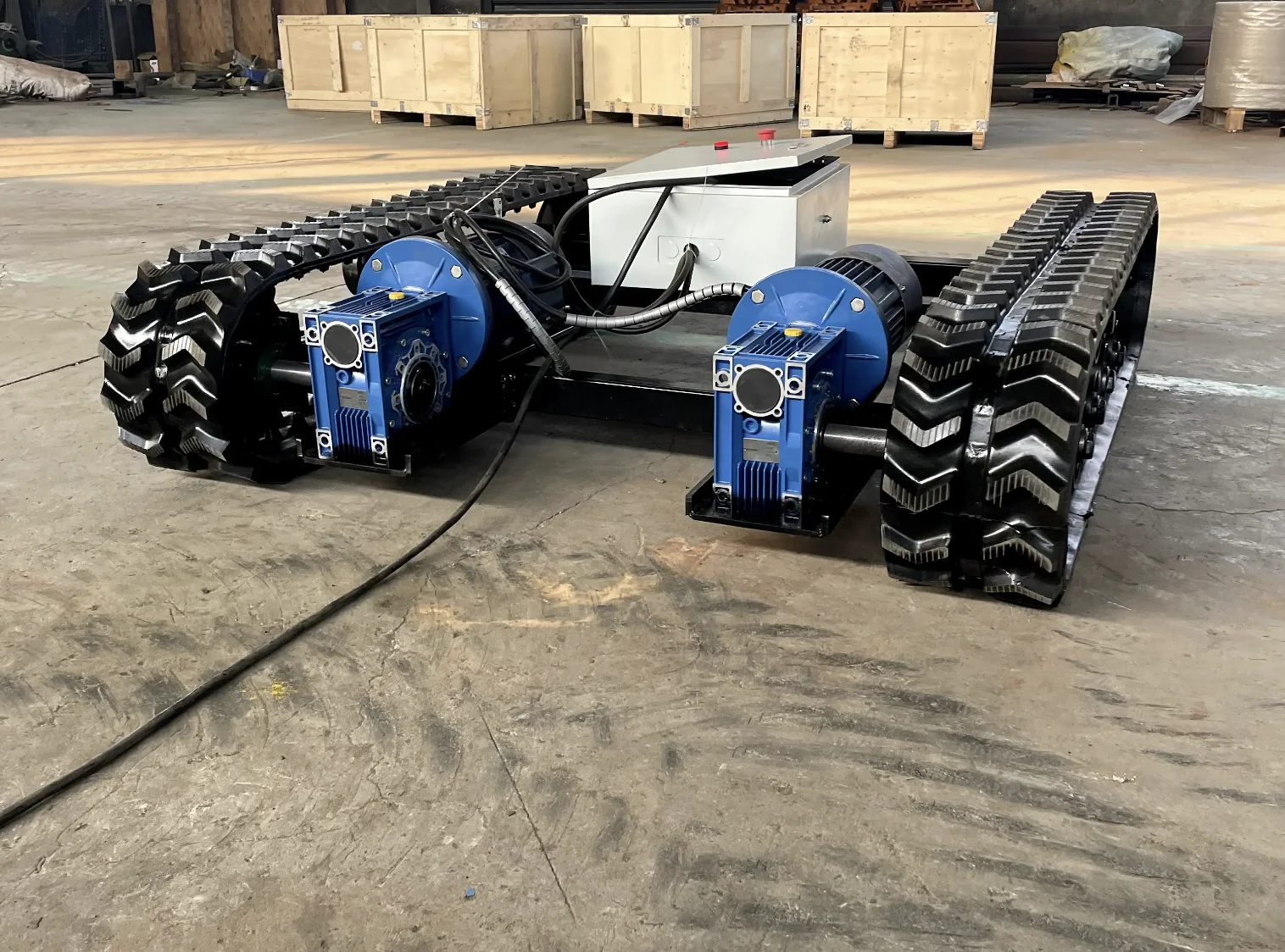 ATV All Terrain Rubber Tracked Undercarriage Chassis Robot Rubber Track Chassis Mini Tracked Carrier