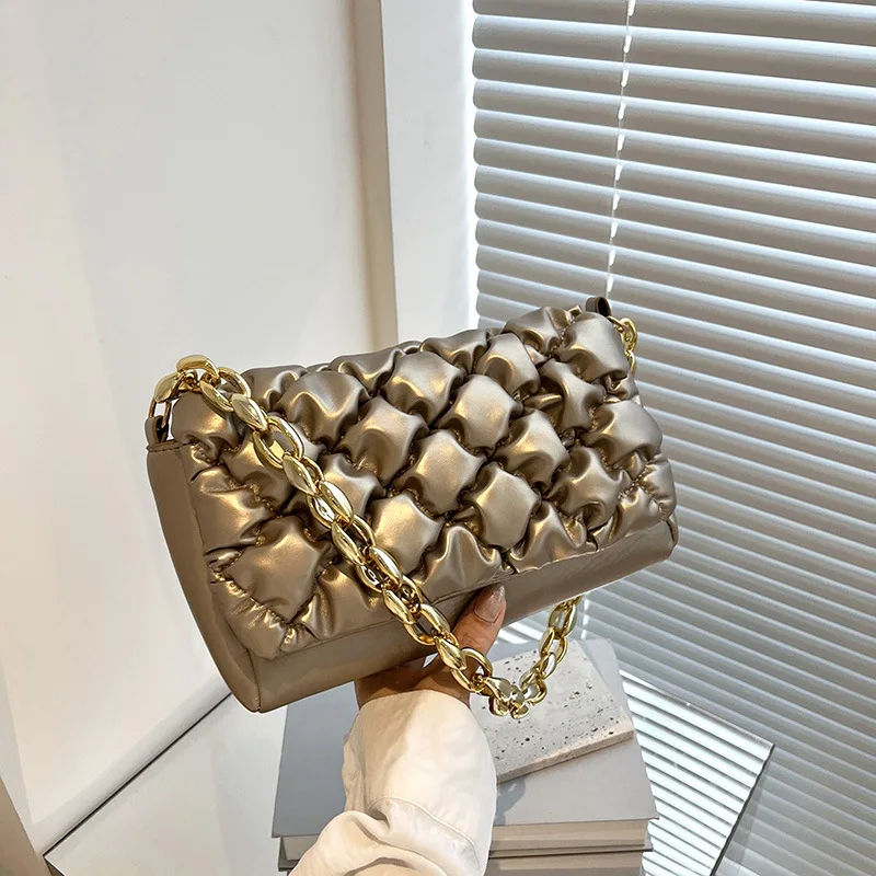 2022 New Arrival Woman Bags Brand Golden Chain PU Leather Shoulder Bags Ladies Trendy Fashion Handbags For Women Luxury