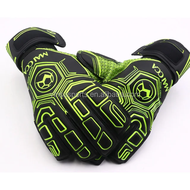 Professional goalkeeping gloves Latex football goalkeeping gloves of comfortable quality with finger protection