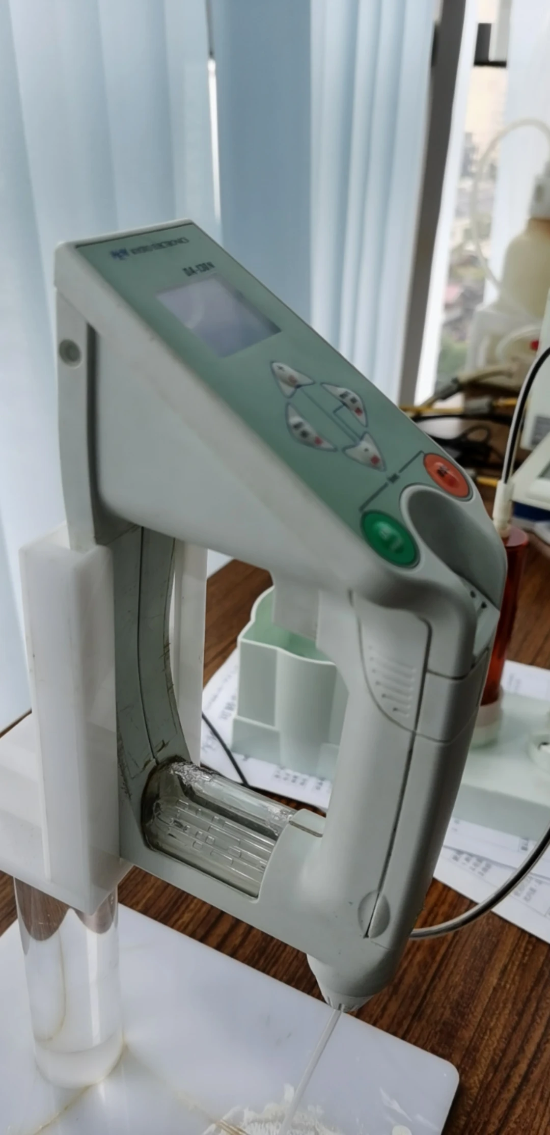 Hand carry Specific Gravity Meter in Liquid