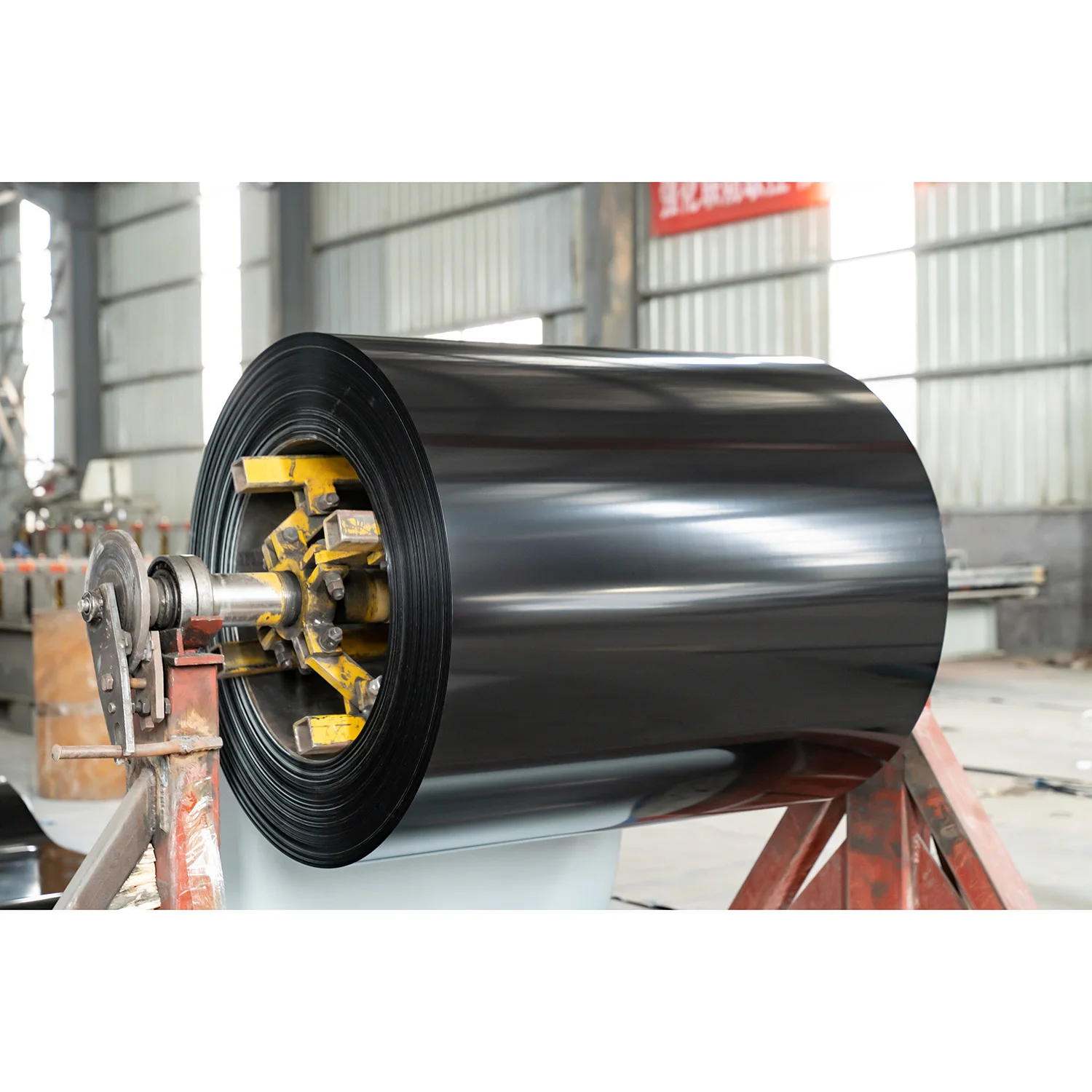 Factory  ral 3020 ral 9003 ral 8017 pre-painted coils new type  ppgi color coated steel coil