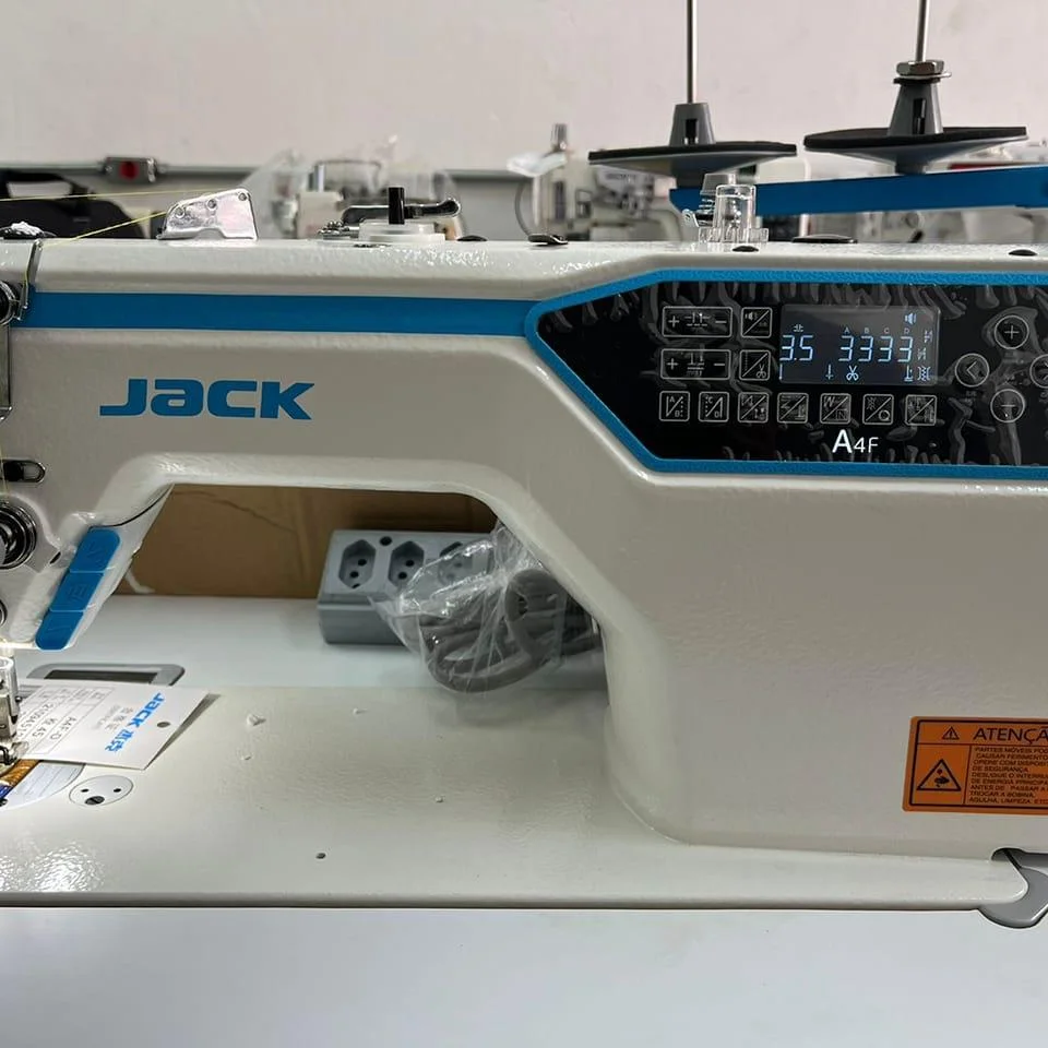High speed brand New Jack A4F High Speed Flatbed Lockstitch Industrial Sewing Machines with good price