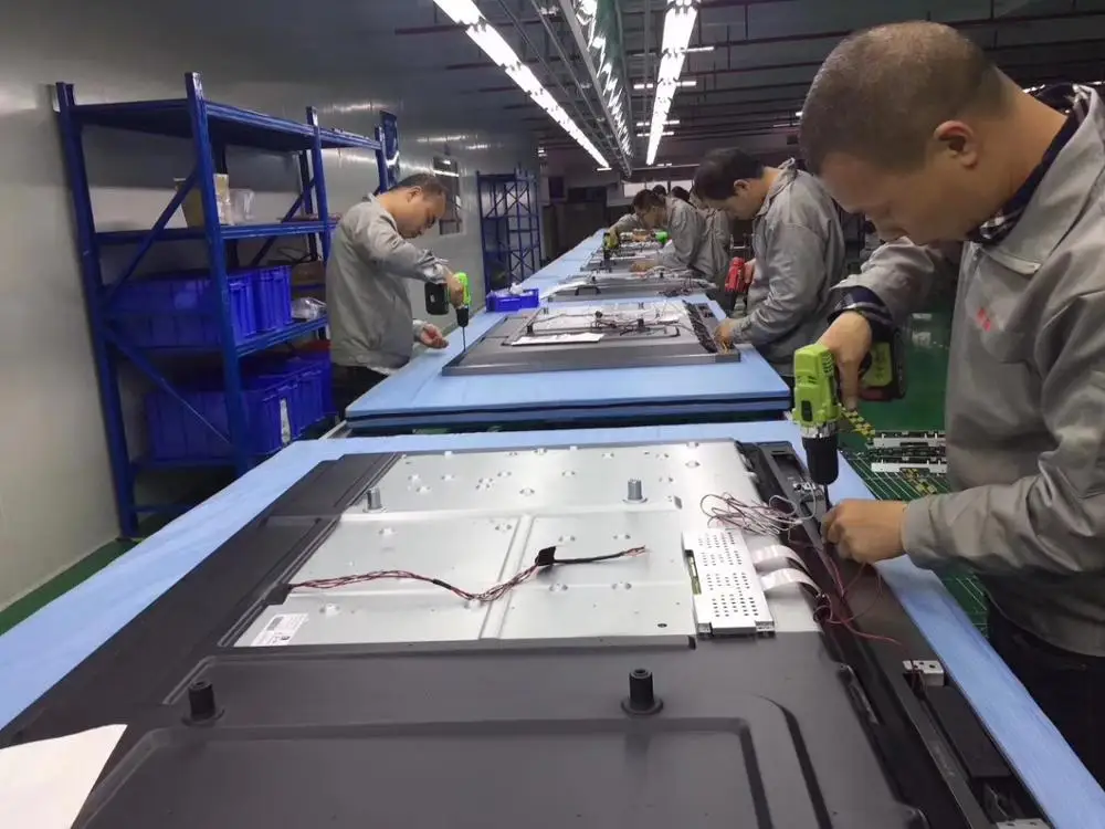  Обучающее школьное мультимедийное устройство для