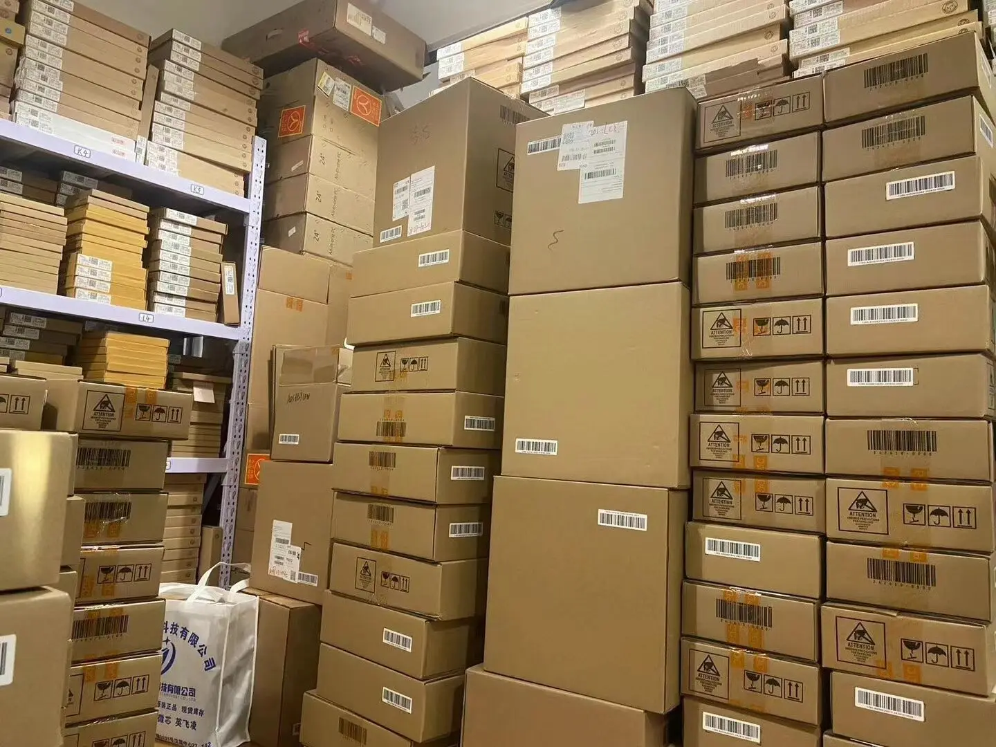 SMD Capacitors low impedance SMD tantalum capacitors TPSD475K050R0300 50V 7343 D type 4.7UF