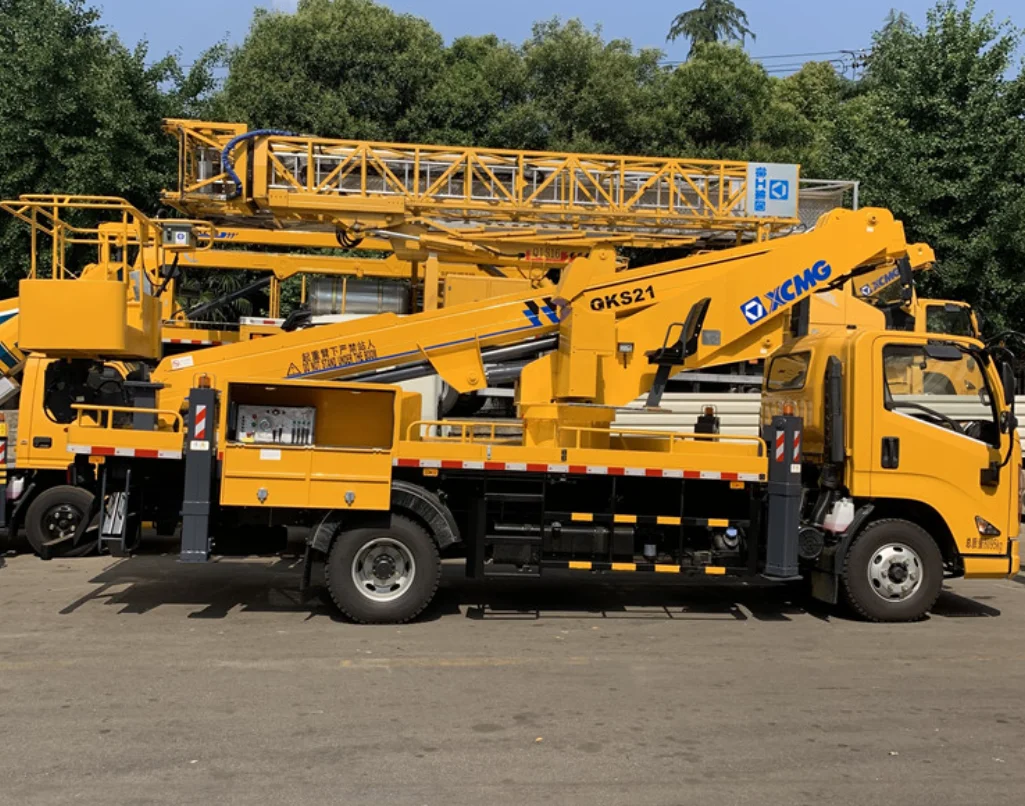 Aerial platform truck XCM-G XGS5060JGKJ6 17.5m Max.working height of platform