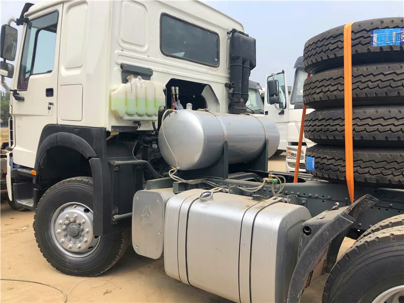 SINOTRUK HOWO 6x4 CNG/LNG Used Tractor head/ Tractor truck prime mover truck for Uzbekistan