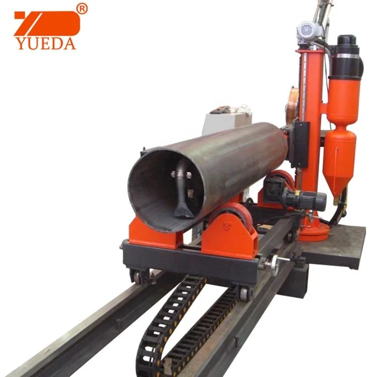 Column and boom automatic welding manipulator