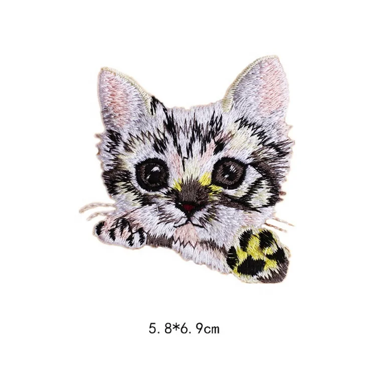 Wholesale Customized Design sew on Embroidery Patch cloth Decoration Cute Embroidery Patch.