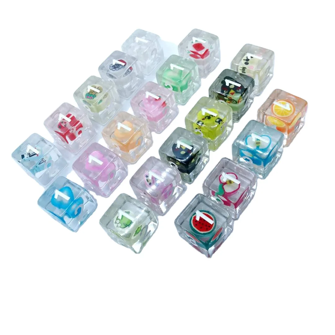 Custom different colored plastic is transparent polyhedral dice for game