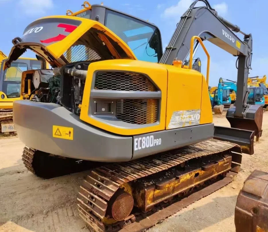 high cost performance volvo ec80d medium excavator used small volvo excavator 8 ton digger in stocks for sale
