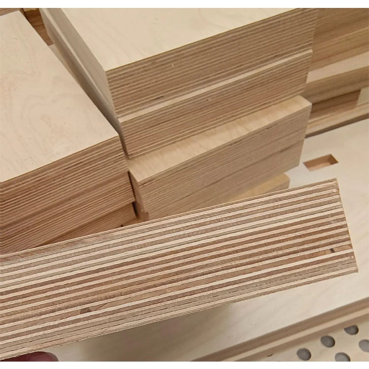 High quality 4x8 12mm 3mm baltic birch plywood grade bb/bb birch plywood from China for furniture decoration craft