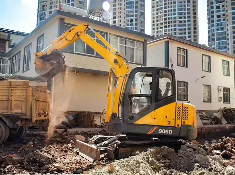 906FMAX 5.5 ton hydraulic crawler excavator Chinese brand. price concessions