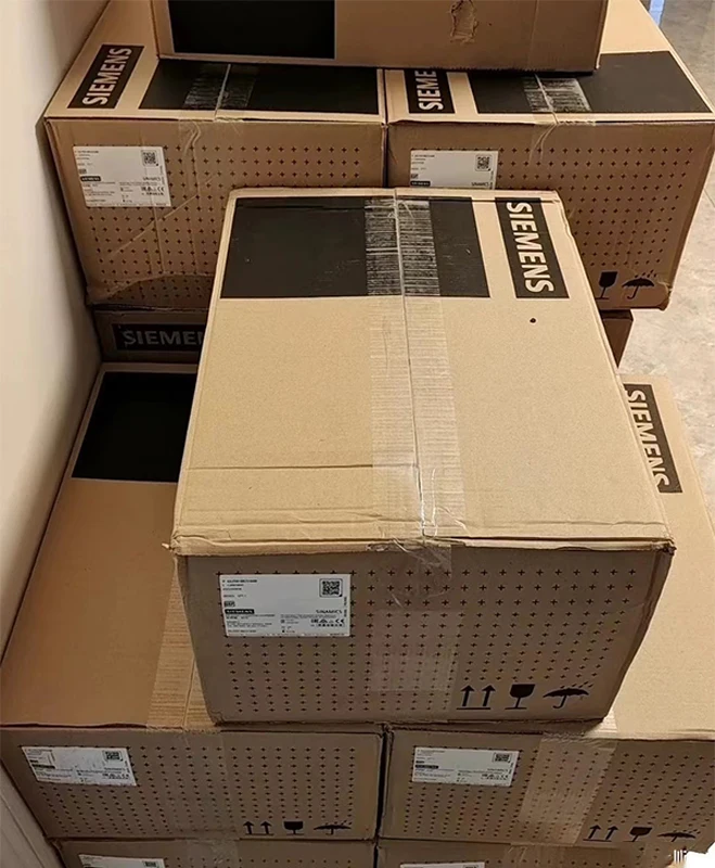 6SL3100-0BE28-0AB0 6SL3100-0BE31-2AB0 Siemens New Original Drive-based Control Unit