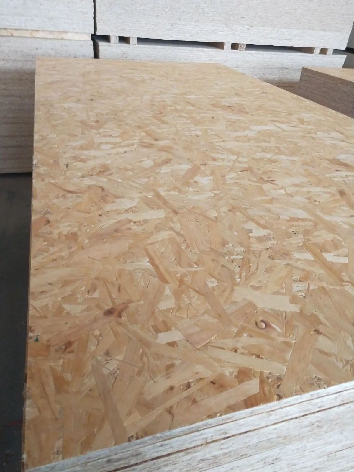 4x8 6mm-20mm E2 E1 E0 OSB Board Waterproof(Oriented Strand Board)for ceiling building  furniture/interior decoration sale cheap