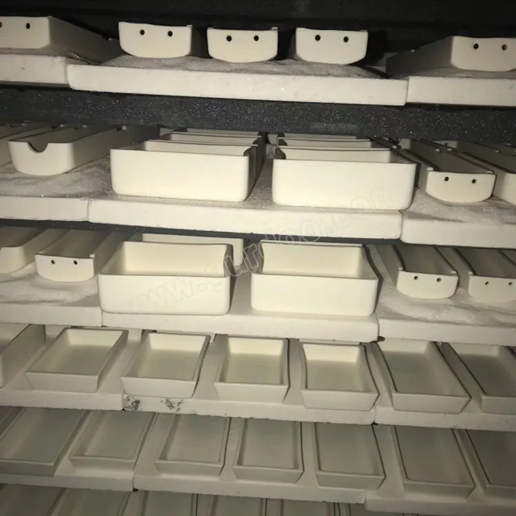 High temperature large alumina ceramic crucible with big size for furnace melting and sintering