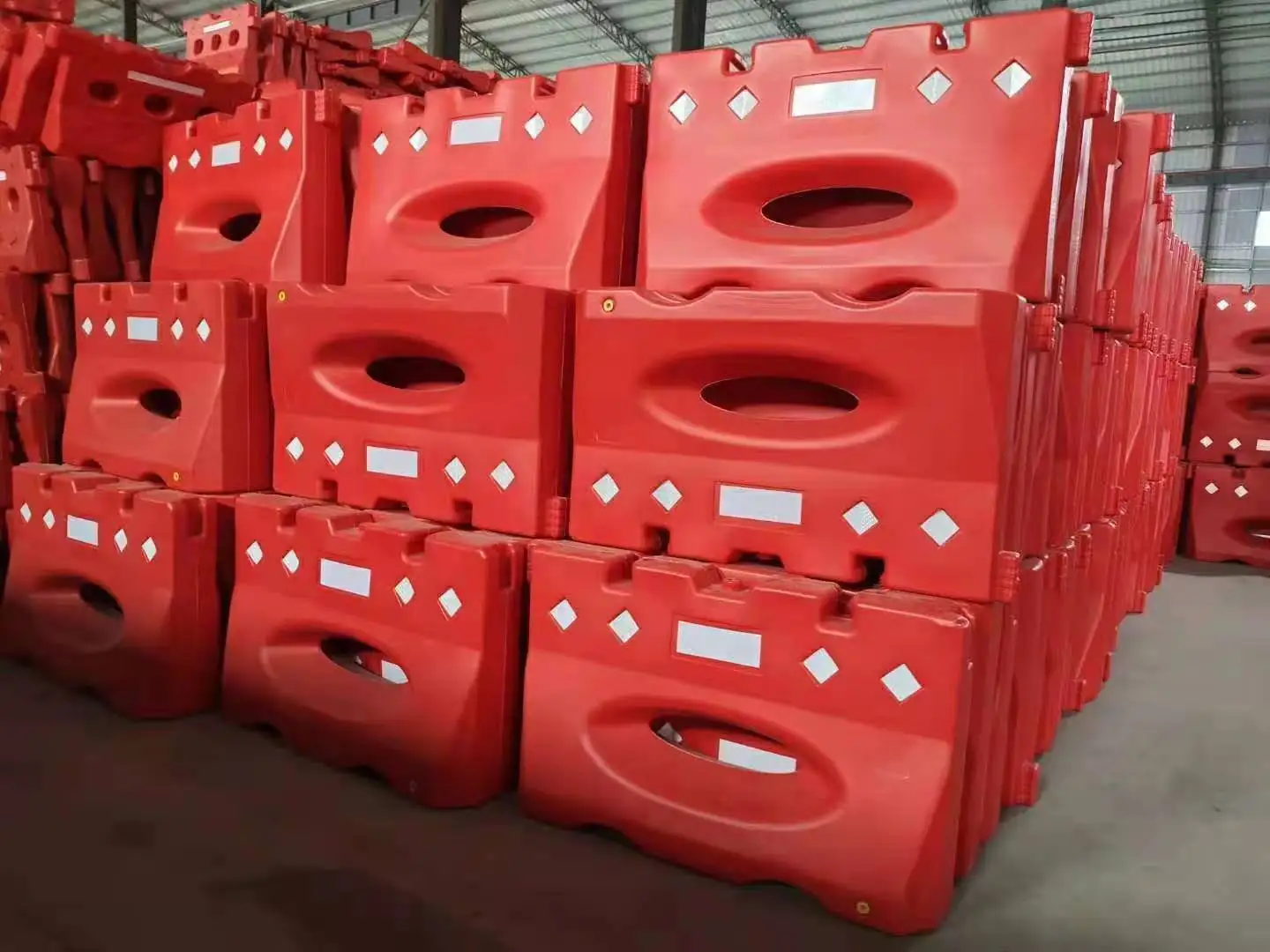 Yellow/red Plastic New Jersey Road Traffic Safety Barrier  Manufacturer of the customizable Water barrier