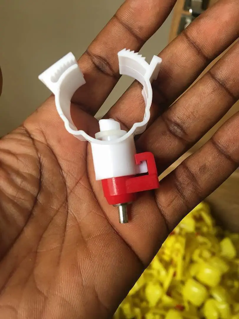 Automatic feeding waterline poultry nipple drinker for chicken