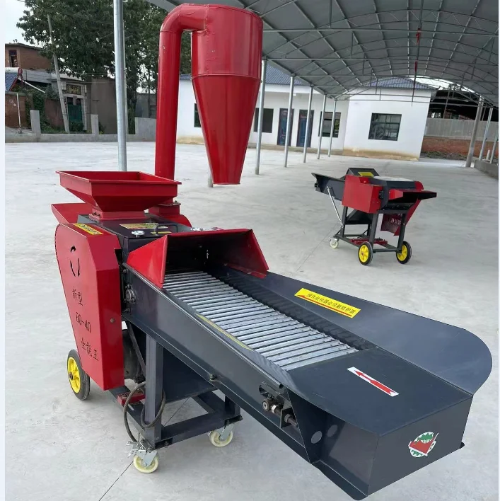 Grass cutting and silk kneading integrated machine for household breeding cattle and sheep, grass cutting and crushing machine