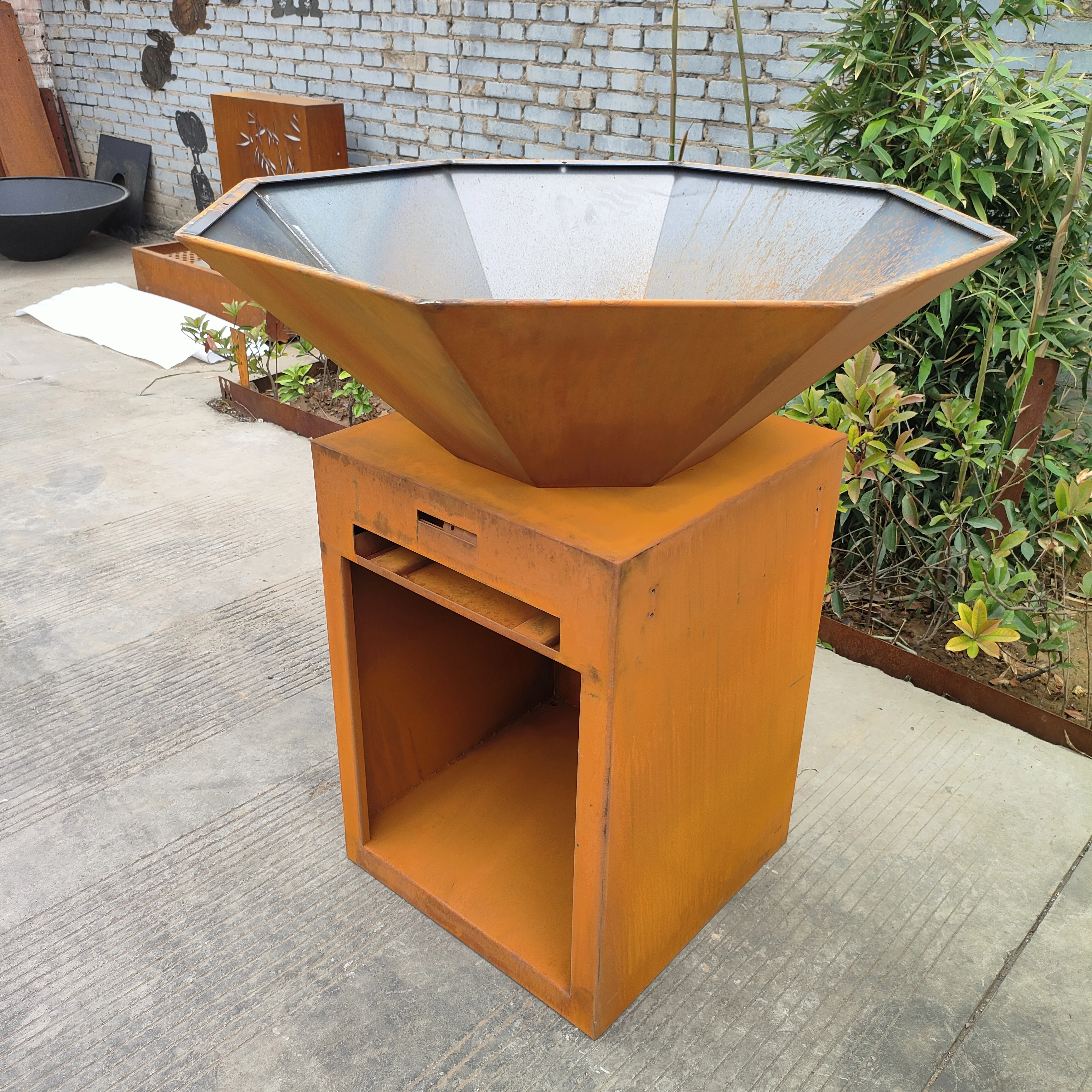 Nature Style Charcoal barbeque grill For bbq kitchen
