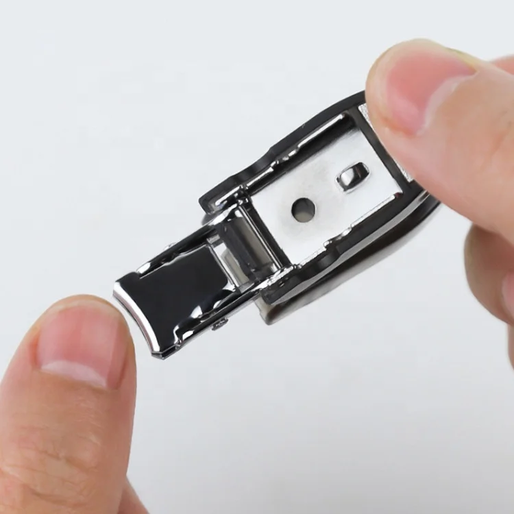 New Design Portable Mini finger nail clipper with a catcher anti splash Plastic Baby Nail Clipper