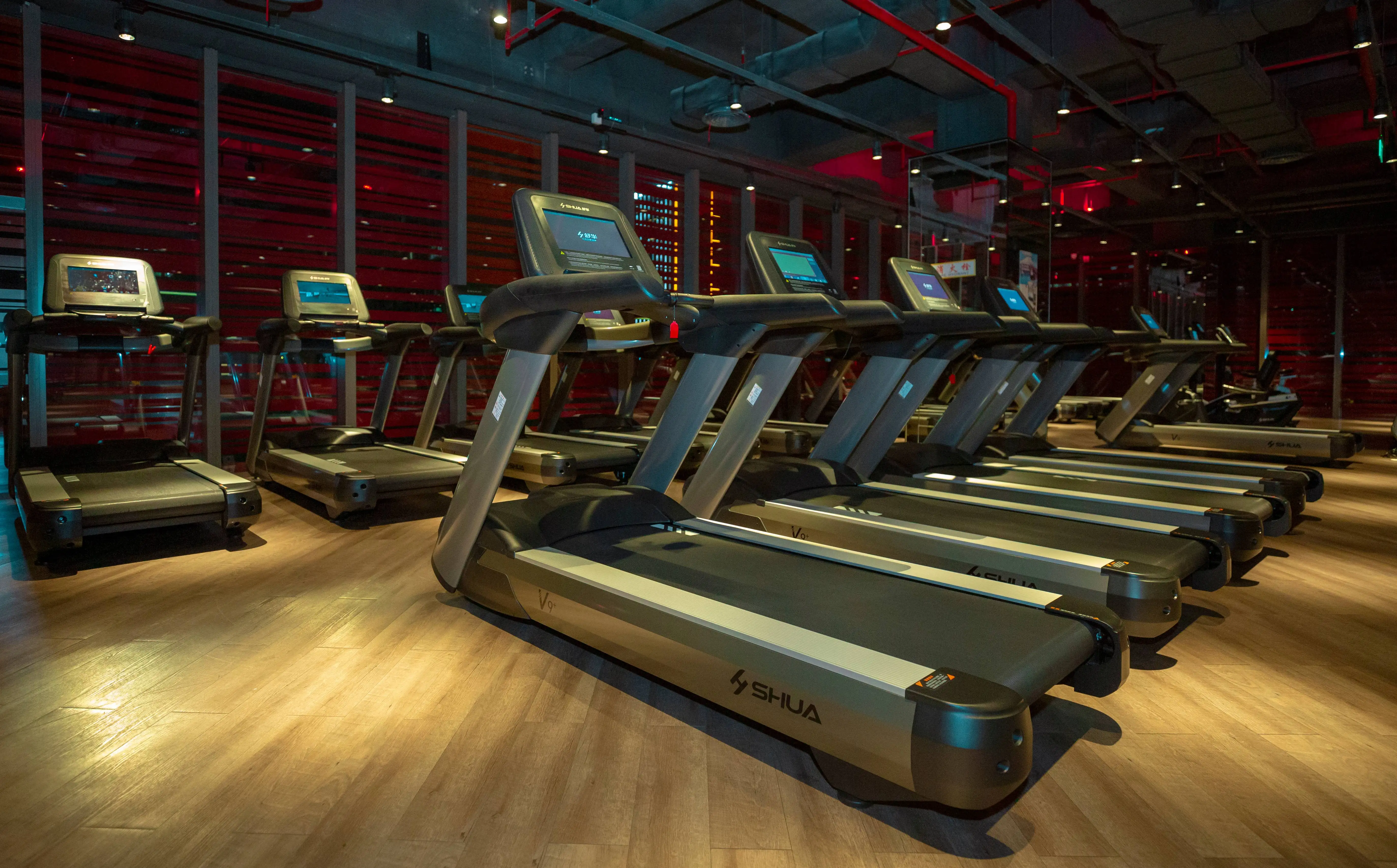 SHUA X9 Commercial treadmill running machine SH-5918 running machine price in lahore SHUA Fitness supplier and manufacturer