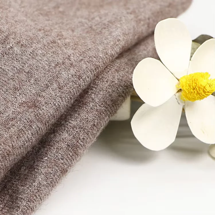 Factory Manufacture Customized Color Core Spun Polyester Viscose Nylon Yarn Ring Spun Blended Yarn