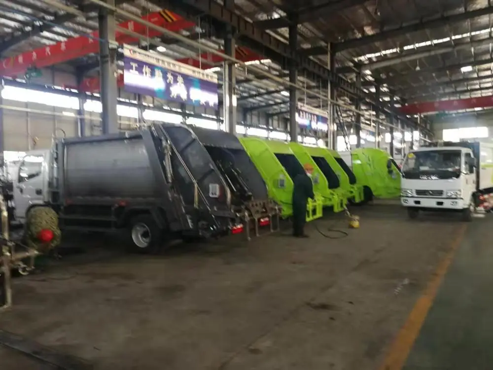 
Dongfeng 6m3 compression garbage truck 