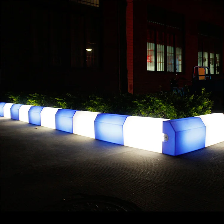 2024 Sidewalks illuminated plastic kerbs road side curb stone led plastic curbstones