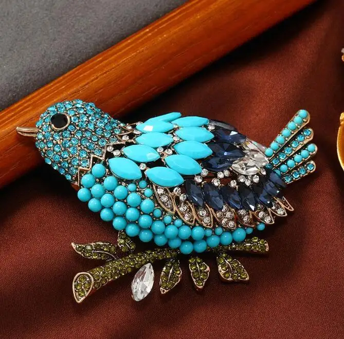 korean crystal brooch