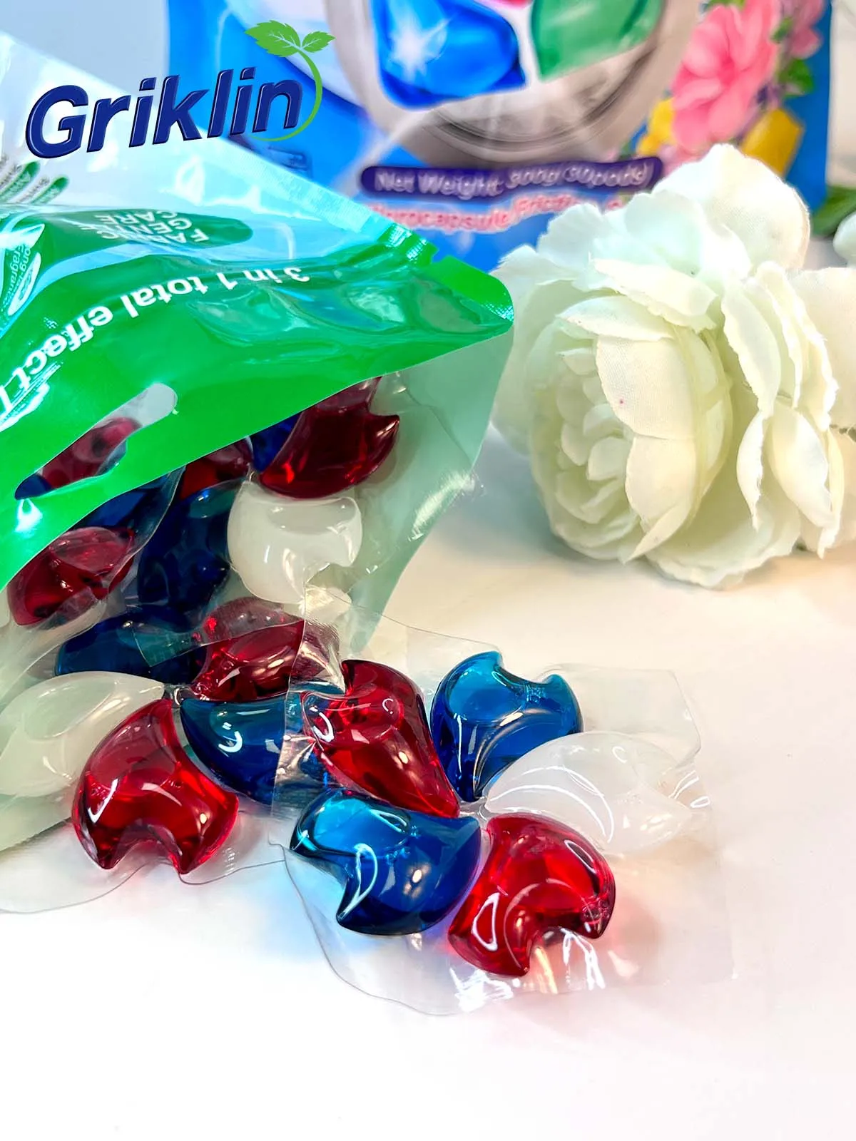 2024 Hot selling Laundry gel ball laundry beads laundry capsule washing machine detergent pods washing capsules detergent pods