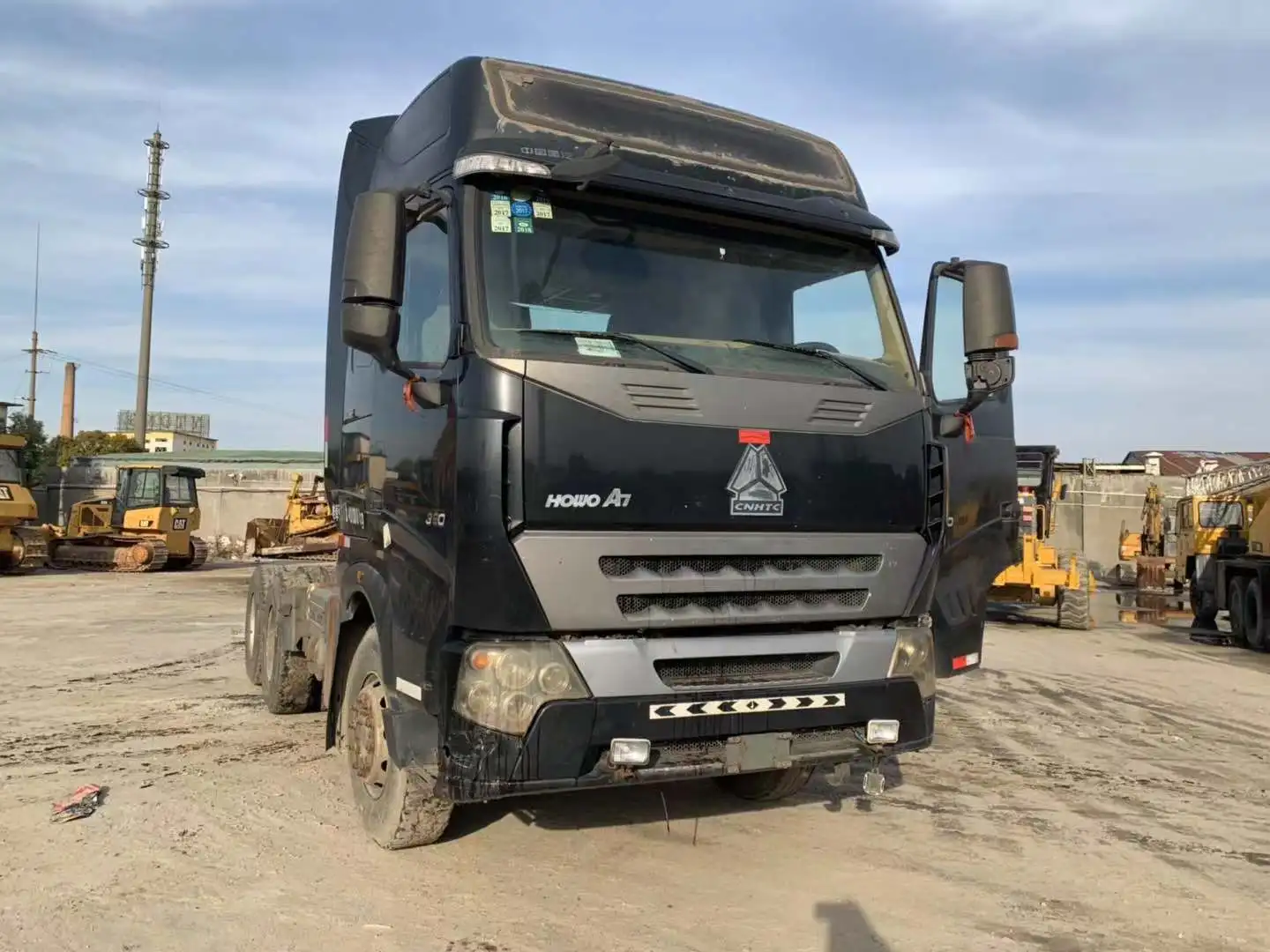 A7 howo truck sinotruck used truck 6x4 truck