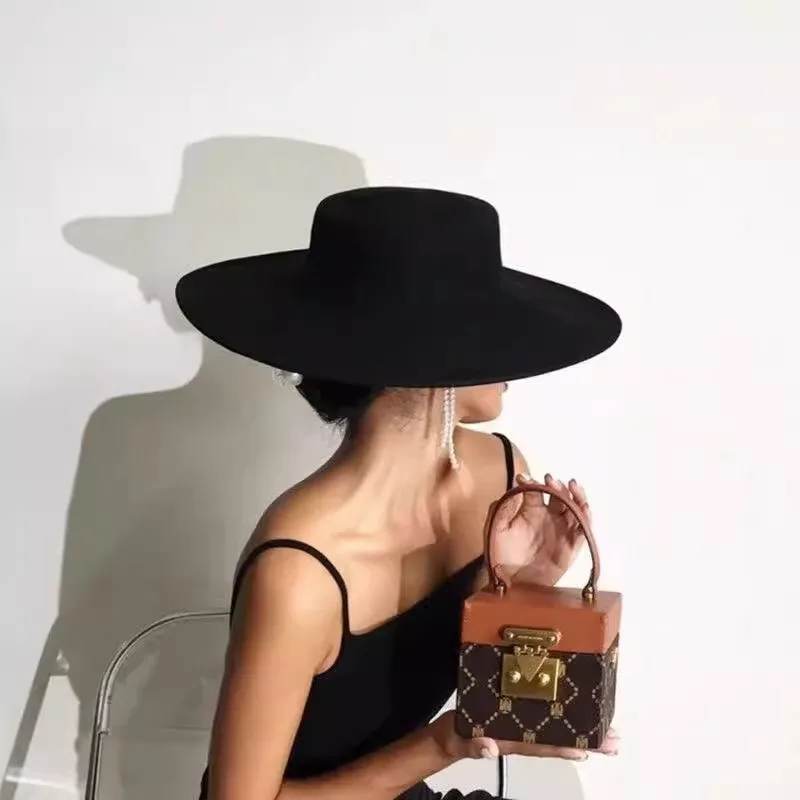 Woolen Top Hat with Large Brim Daily Casual Sombrero Beach Straw Hat Printed Character Style Travel Fishing Outdoor Beach Scenes