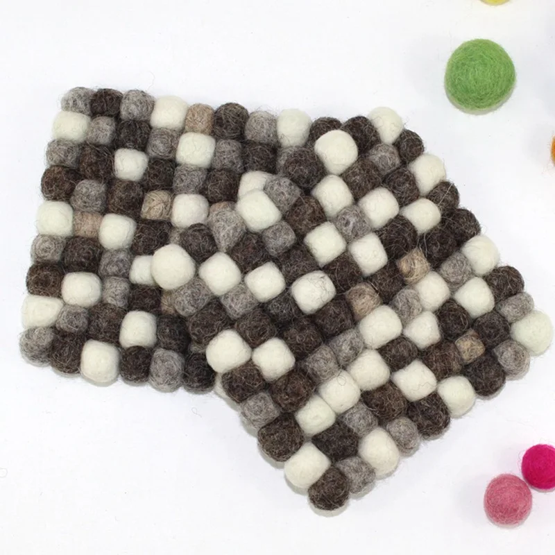 2022  XM 10*10cm Cup Round square Coaster Handmade Heat Resistant Mat Trivet Table Wool Felt Ball Coasters