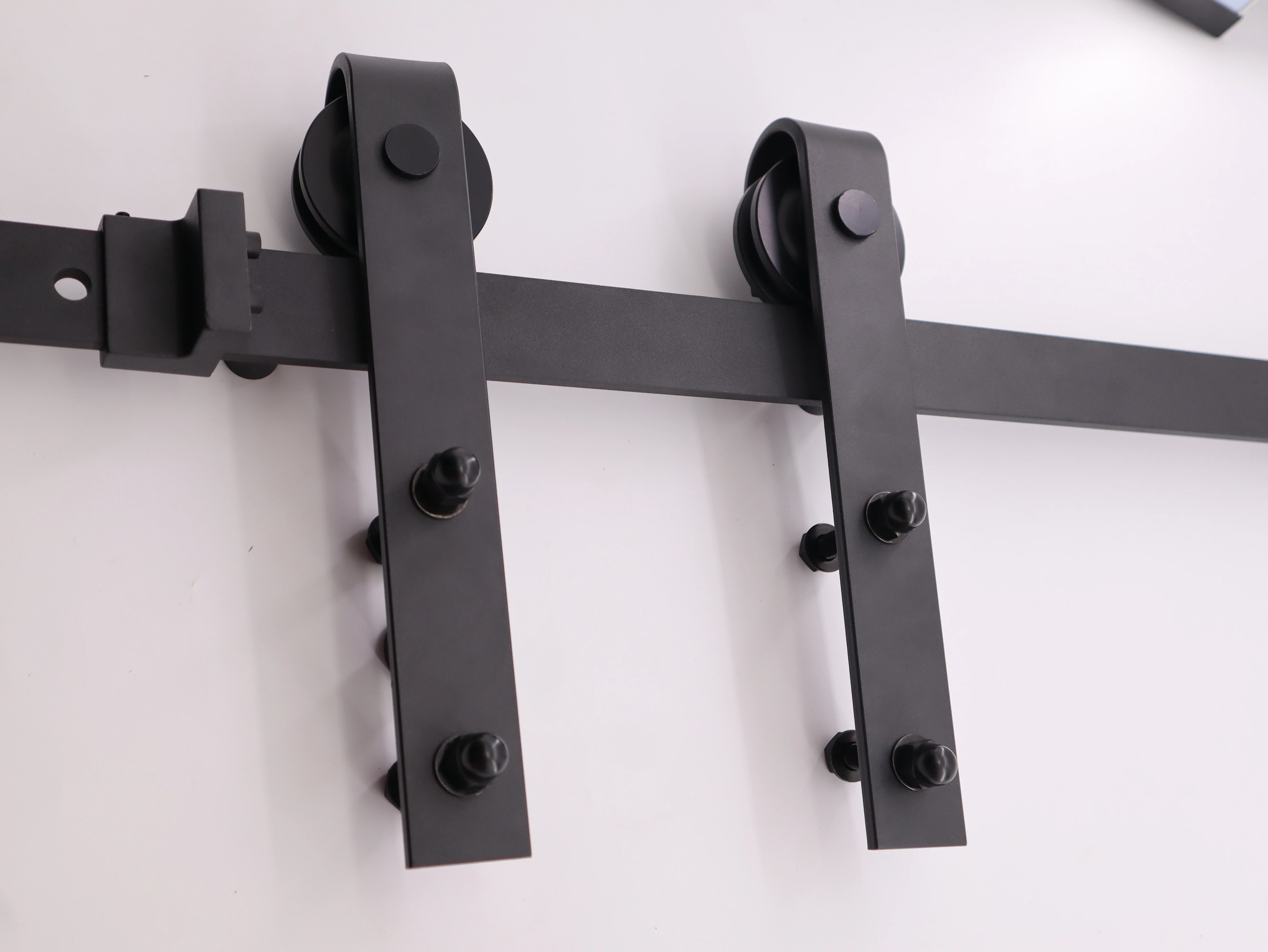Wholesale price barn door hardware kit with Sliding barn door hardware for hot