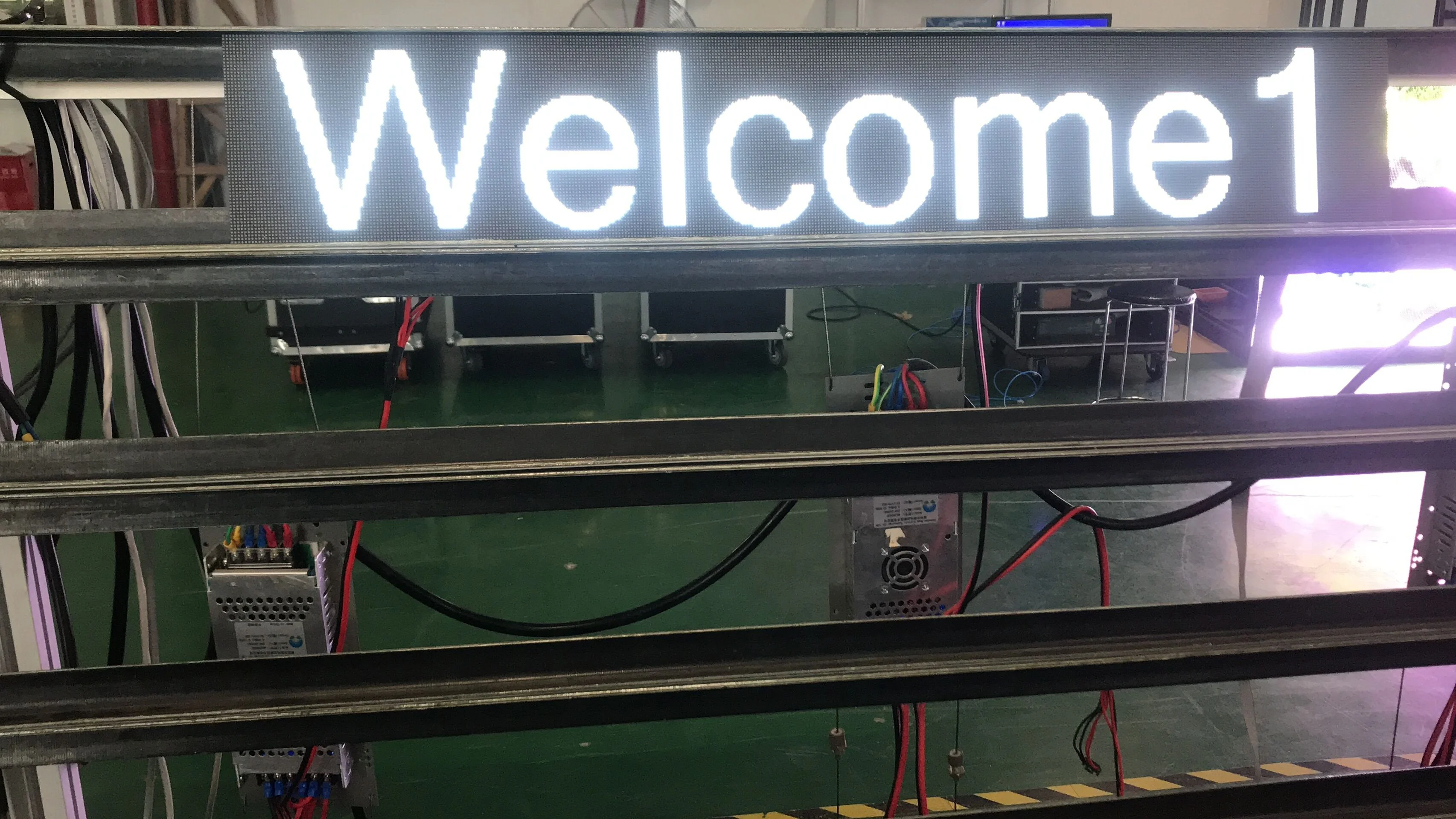 Special customized module size 160x80mm indoor smd full color video advertising P2.5 indoor led display module 160x80mm