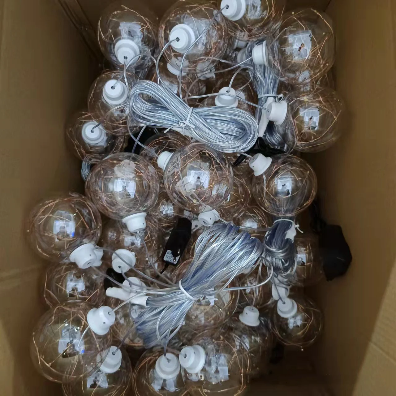 Factory-customized Chandelier Pendant Light light decoration flowers	For Wedding Ceiling Hanging Lamp Decoration