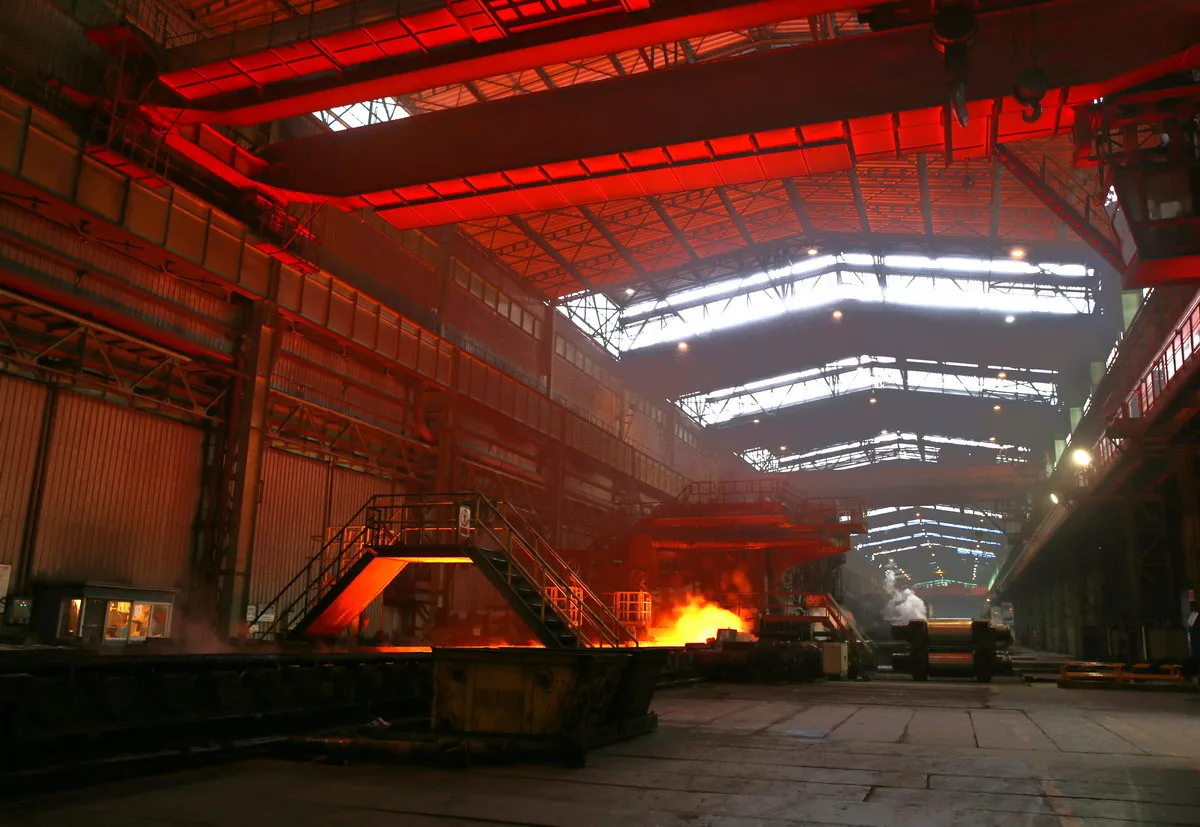 Steel Mill Use Hot Metal Lifting Machine Heavy Duty Heat Resistance Overhead Travelling Ladle Crane Charging Crane