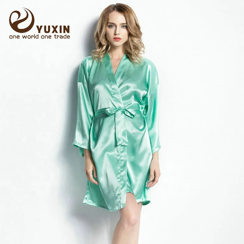 Women Satin Robe Wholesales Chinese Silk Sleepwear Short Knee Length Flower Girl Bride Robe 6010