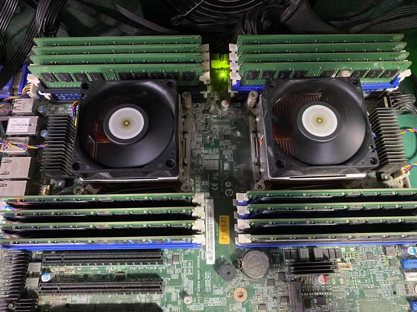 10. Прямая продажа с фабрики Высокое качество оптовая дешевые M386A8K40BM1-CRC5Q DDR4-2400T кода коррекции ошибок LRDIMM 4DRX4 64GB RAM память