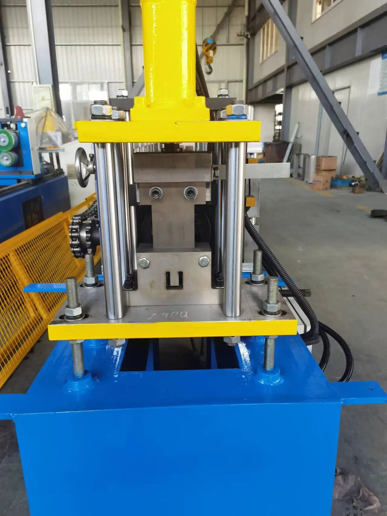 Stud And Track Rolling Forming Machine Light Gauge Steel C U Track Framing Machine Hat Omega Making Equipment Material