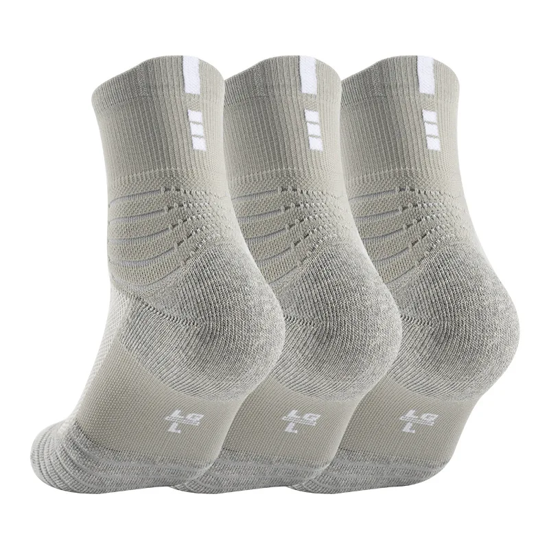 Custom color and logo Custom performance sports grip socks soccer football socks
