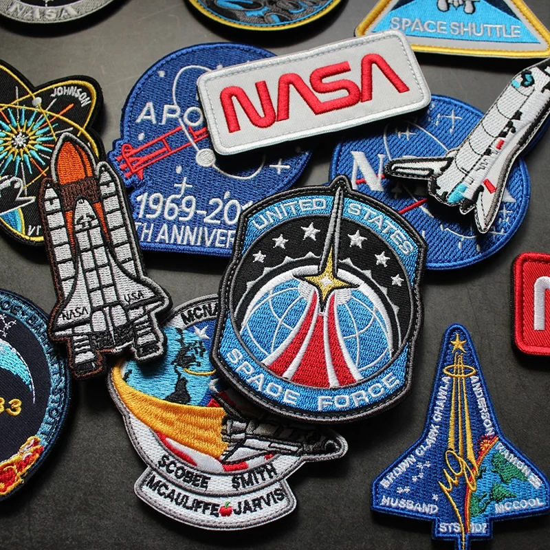 Heat Press Custom Badge Embroidery Patch Iron On Patch Applique For Clothing Patchs