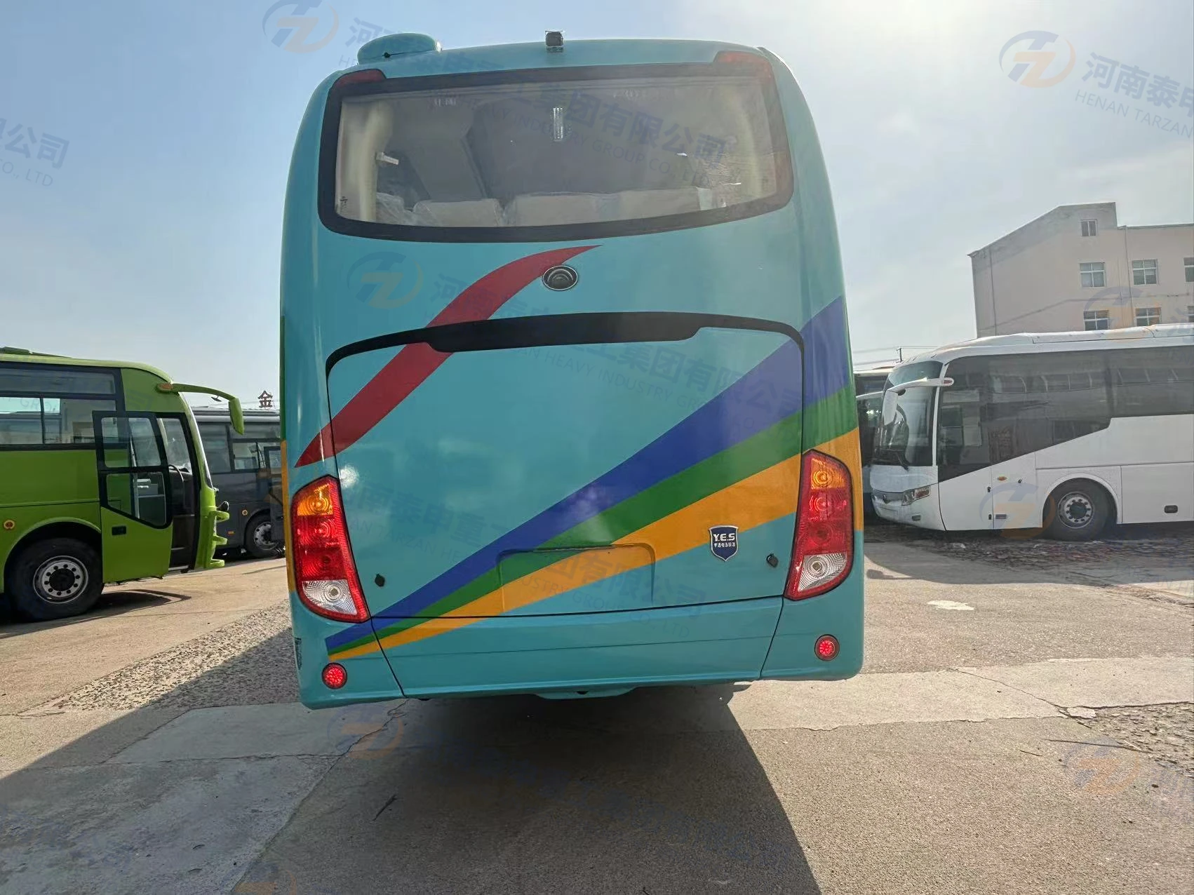 ZK 50-местный Подержанный автобус туристический передний двигатель для продажи