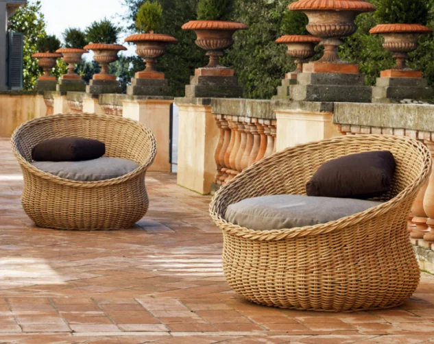 Indoor outdoor used egg shape synthetic rattan lounge chair