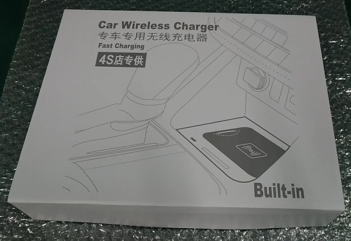 For Toyota Corolla 10W 15W Wireless Car Charger Qi Wireless Transmitter Fast Charging