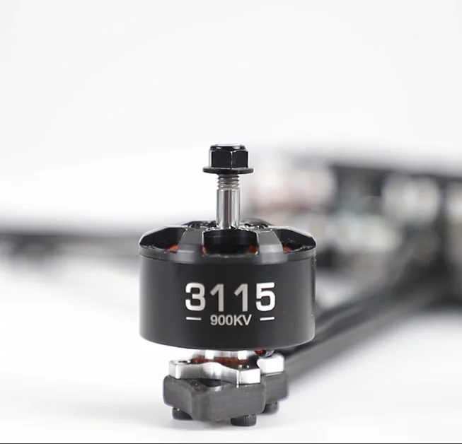 Бесщеточный двигатель 3115 900kv 3-6s для 10-дюймового дрона