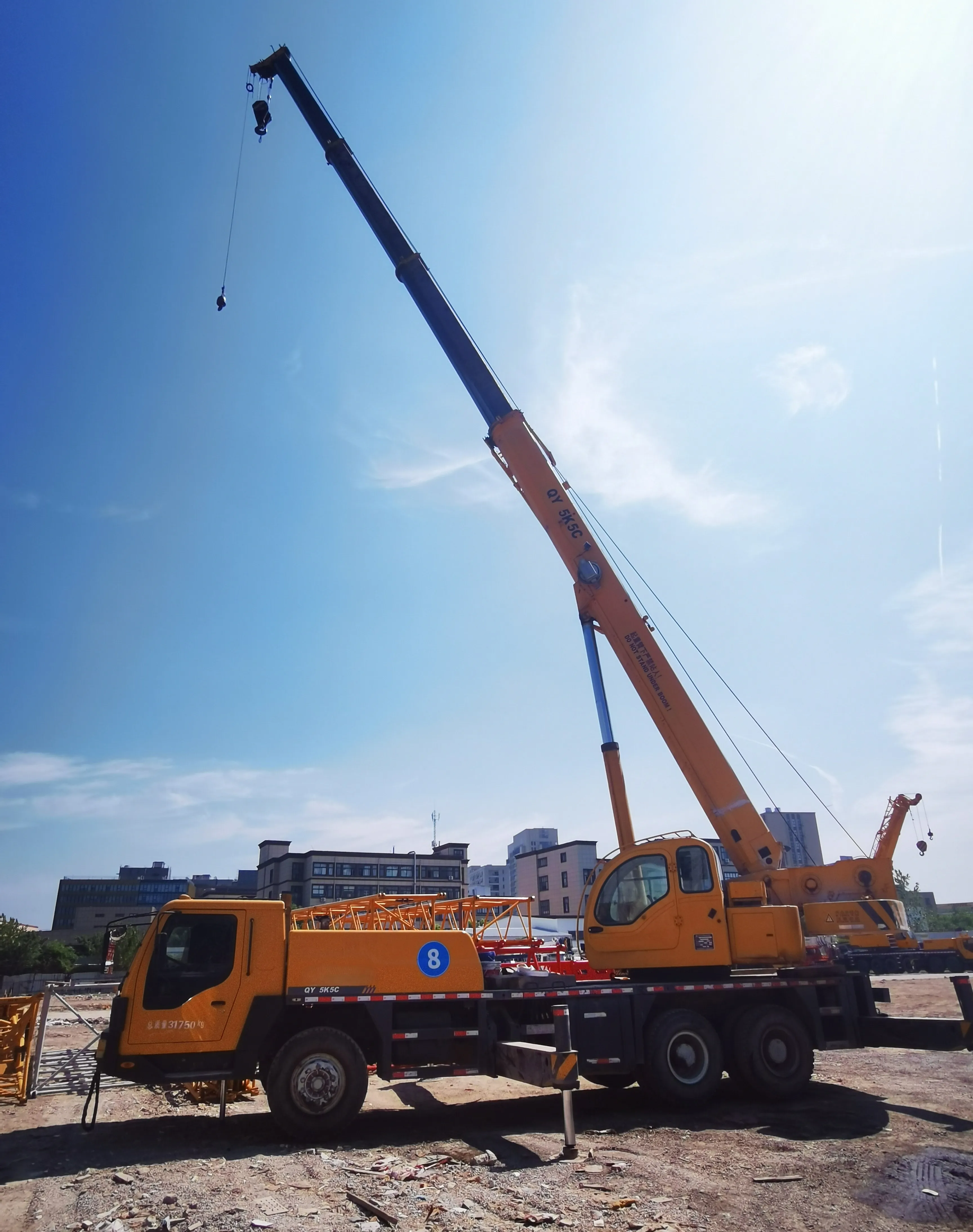 High Quality Used QY 25K5C Truck Crane 25 Ton Wheel Crane with 206kw Shangchai Engine Cheap Sale from China