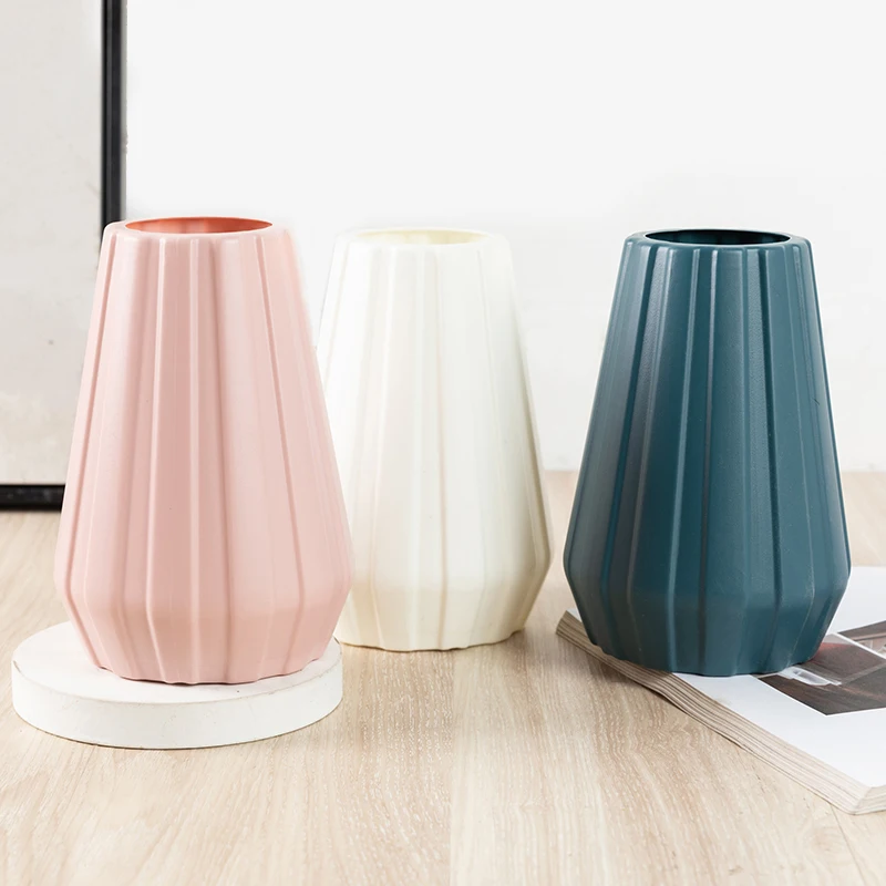 Wholesale Decoration Supplier Colorful Nordic Vase Plastic Ceramic Wedding Dried Flowers Hydroponic Plants Flower Pot