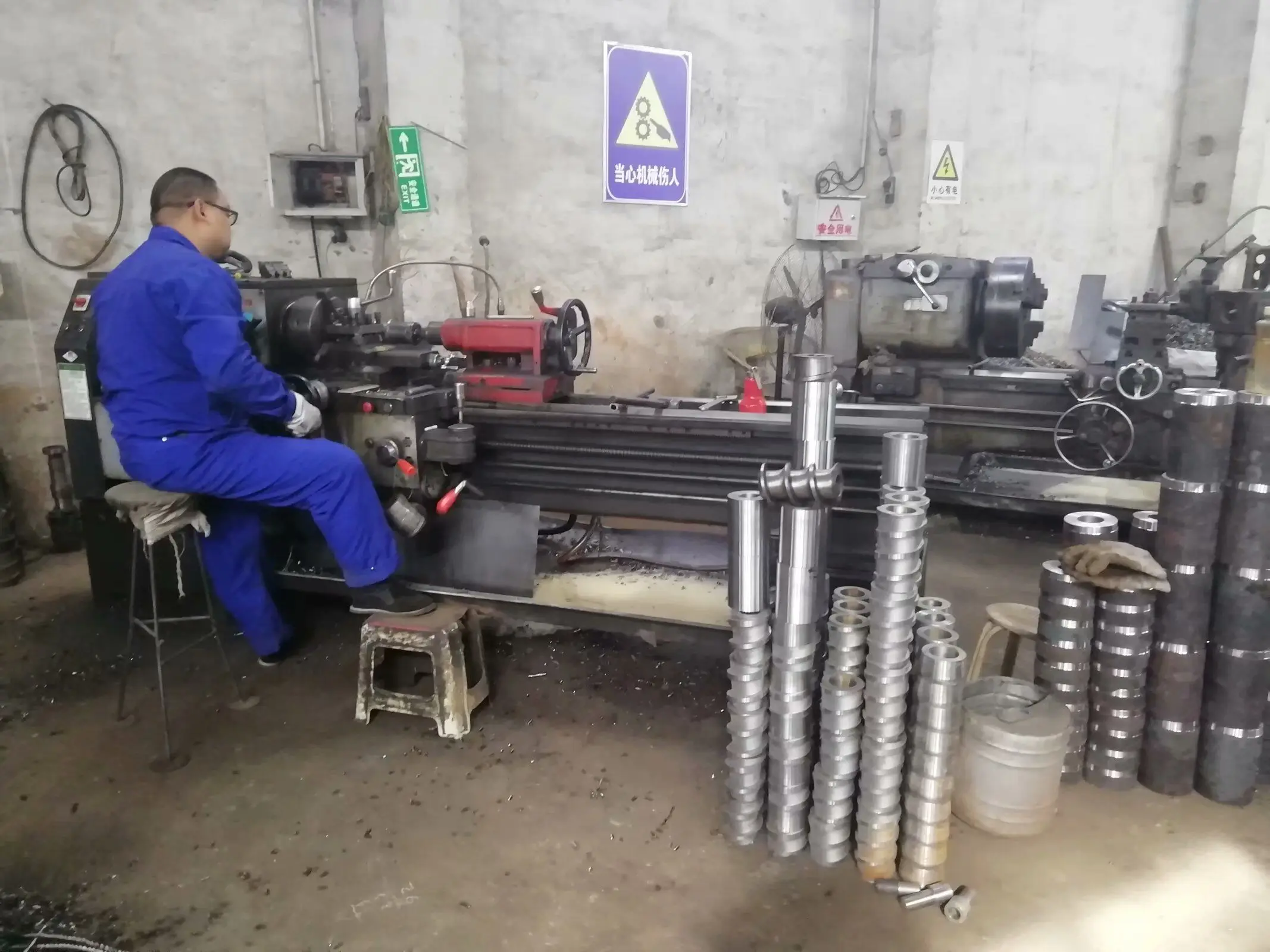 PENG MEI Factory Direct Automatic Edible Oil Press Machine Soybean Oil Processing with Motor for Corn Baobab Seeds Oil Pressing