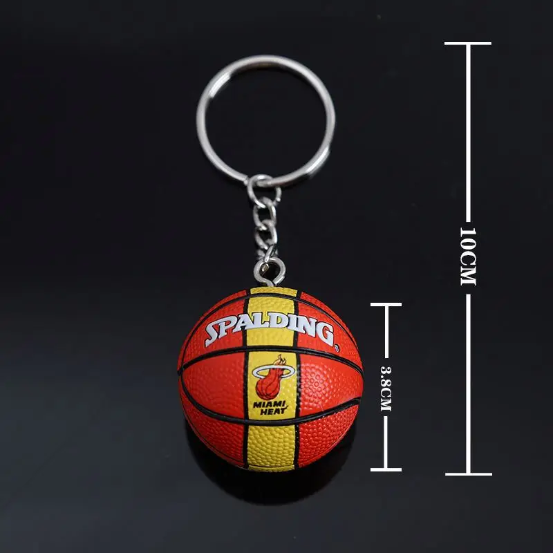 2023 hot selling mini shoes 3d slipper sneaker keyring car key chain brand bulk basketball shoe keychain with box